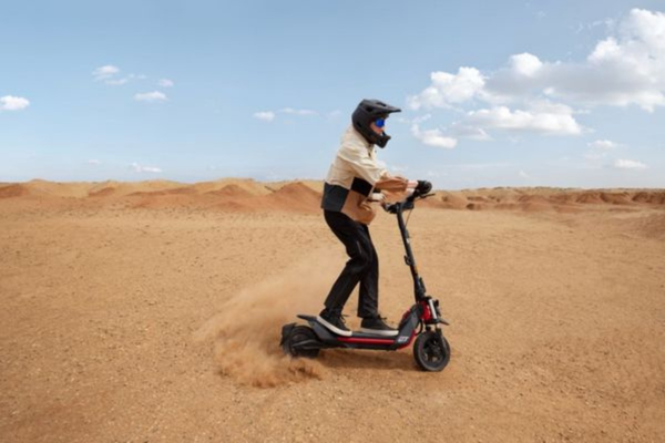 SEGWAY ZT3 Pro, yaz rotalarının Off-Road yol arkadaşı oluyor<