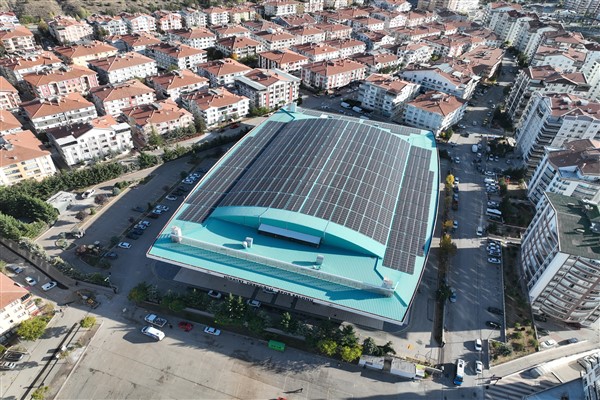 Mamak Belediyesi, çatı tipi güneş enerjisi santrali kurdu