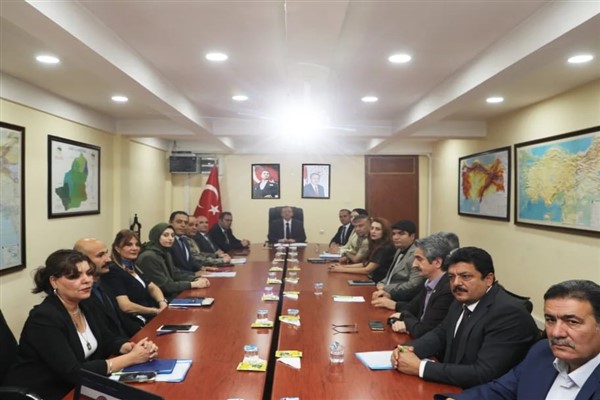 Kars’ta kadına yönelik şiddetle mücadele toplantıs..