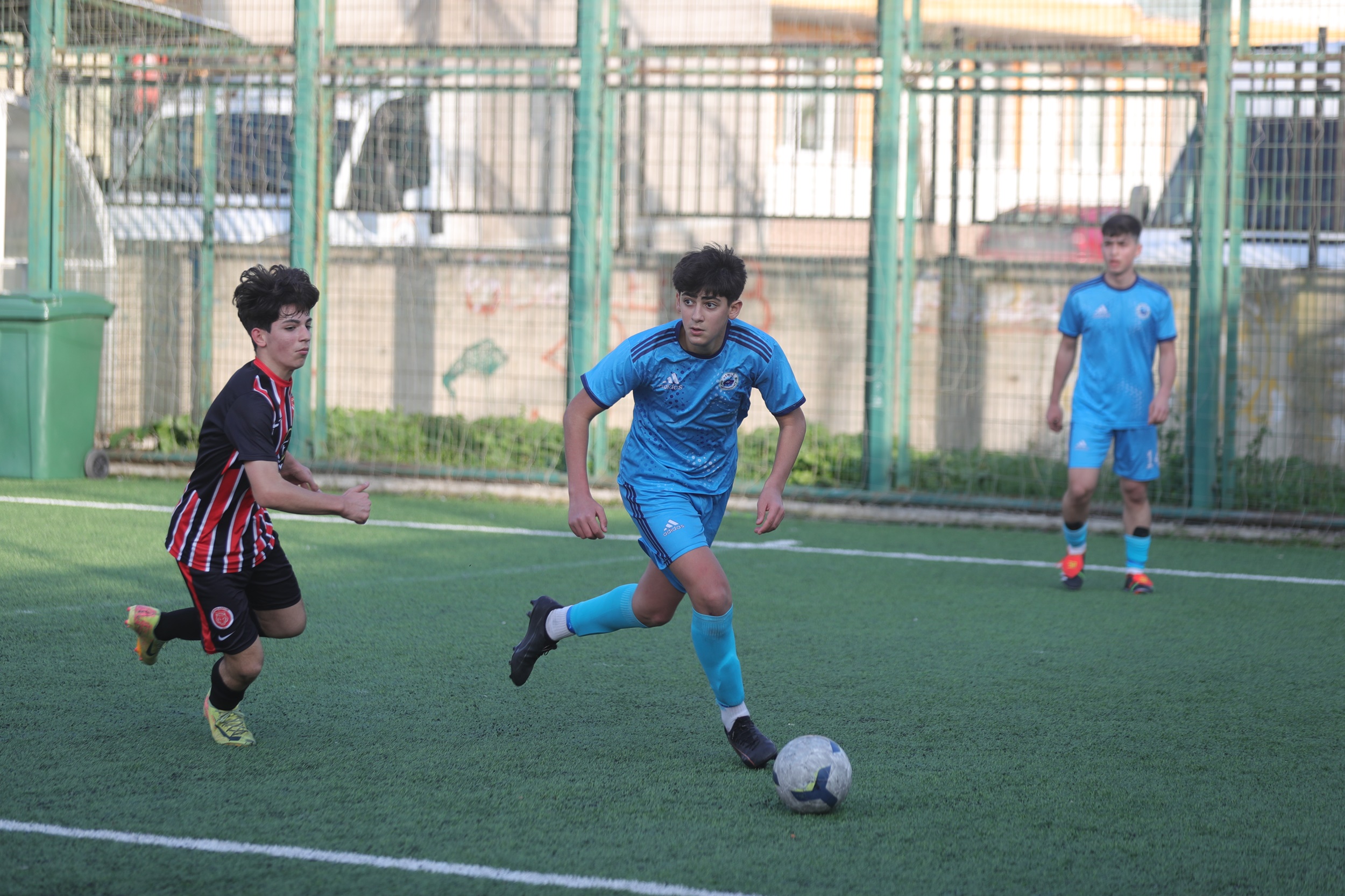 Gemlik Belediyespor U16 Takımı, 7-0'lık galibiyeti yakaladı<