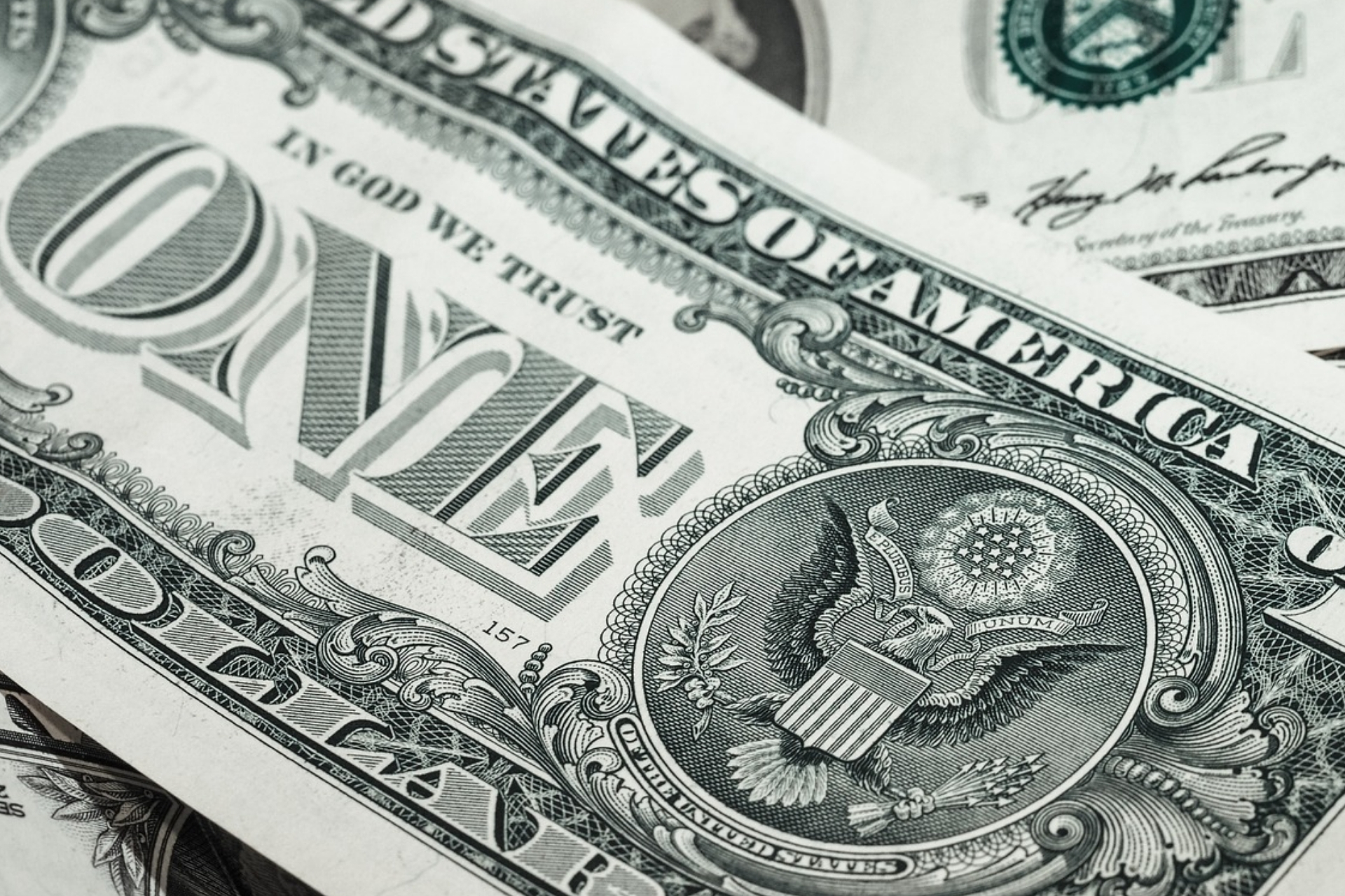 Dolar'da 44,60 TL seviyesi test ediliyor