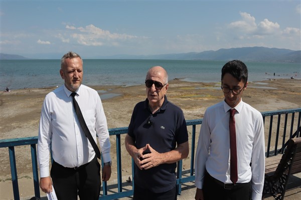 Zafer Partisi Genel Başkanı Özdağ, İznik Gölü'nde incelemelerde bulundu 