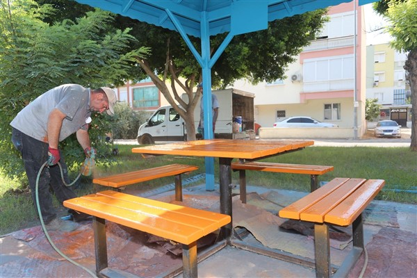 Kepez Belediyesi'nden Engelliler Parkı’nda yenileme çalışması<