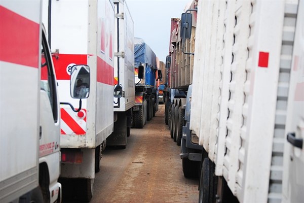 Filistin Kızılay Derneği, son bir ayda bin 353 kamyon teslim aldı