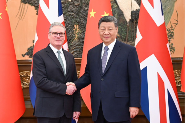 Xi Jinping, İngiltere Başbakanı Starmer ile görüştü<