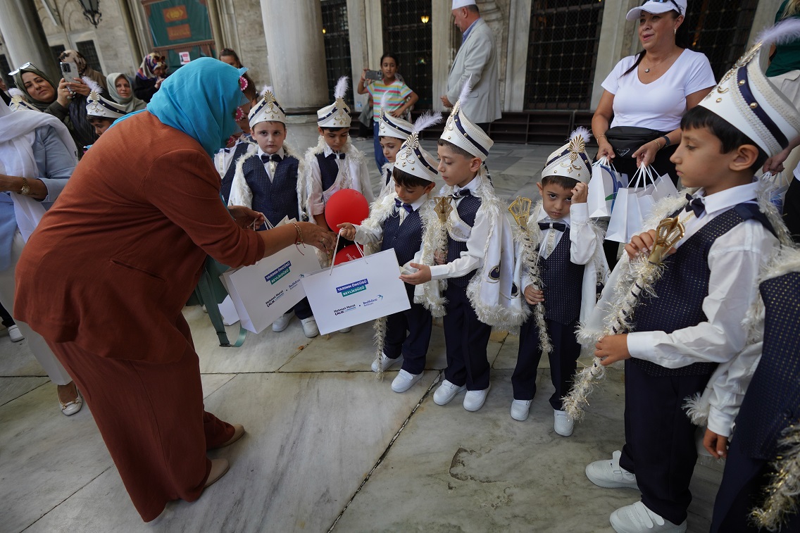 Beylikdüzü Belediyesi’nden çocuklara gezi programı
