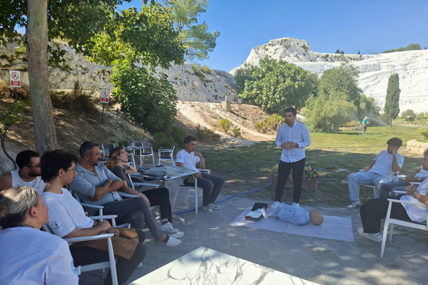Pamukkale Belediyesi personeline OED ve temel yaşam desteği eğitimi