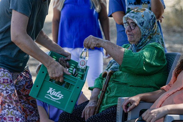 İzmir’de şeker ilavesiz stevia gazoz üretildi <
