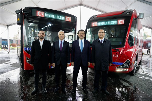 Metrobüs hattına 252 yeni ve konforlu otobüs dahil edildi