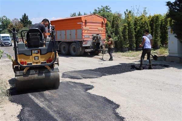 Yalova’da bozuk cadde ve sokaklar onarılıyor