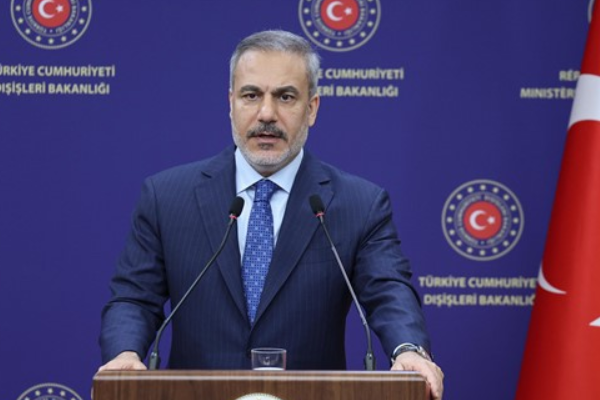 Bakan Fidan, Kosova Cumhurbaşkanı Sadriu ile görüştü 