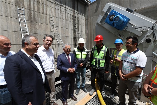 Başkan Büyükkılıç, KASKİ'nin çalışmalarını inceledi<