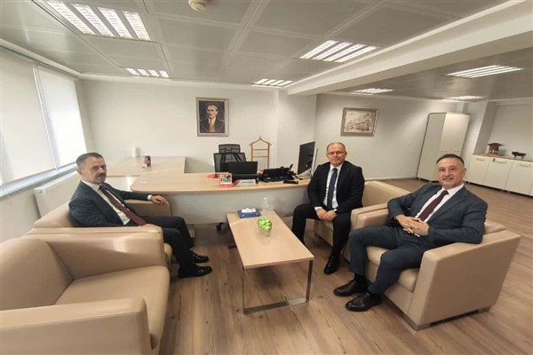 Vali Aktaş, bir dizi ziyaret gerçekleştirdi<