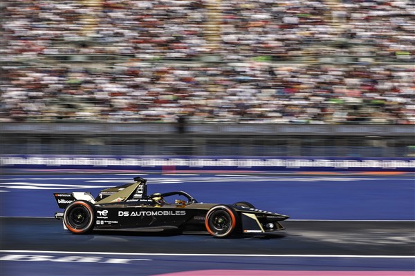 DS Automobiles, Formula E 9. sezonunun ilk yarışında önemli kazanımlar elde etti