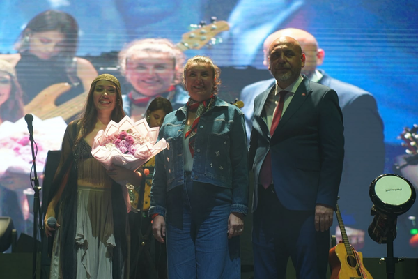 GaziFest, Afra ve Eypio konserleriyle başladı<