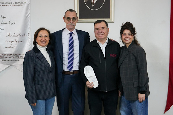 Başkan Beşikçioğlu, OSTİM’de kadın emekçilerle bir araya geldi<