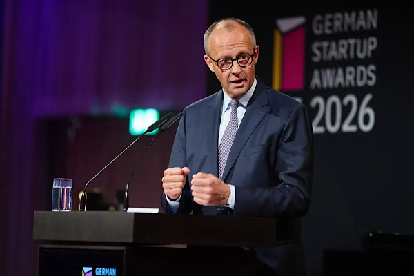 Merz: Kolombiya'daki yıkıcı deprem haberinden dolayı derin üzüntü duyuyorum<