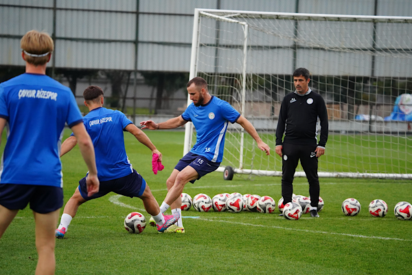 Çaykur Rizespor, Samsunspor maçı hazırlıklarına başladı<