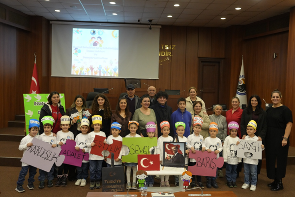 Kartal Belediyesi'ne bağlı kreşlerde 10 Aralık kapsamında etkinlikler düzenlendi