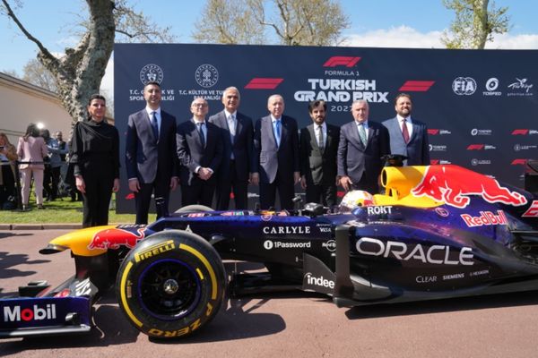 Formula 1, 2027’de İstanbul Park’a dönüyor<