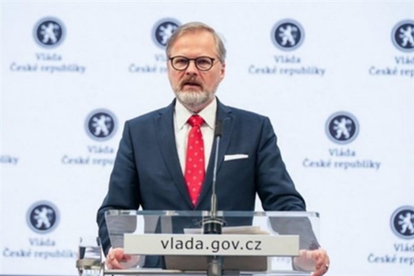 Fiala, eski Dışişleri Bakanı Schwarzenberg’i andı