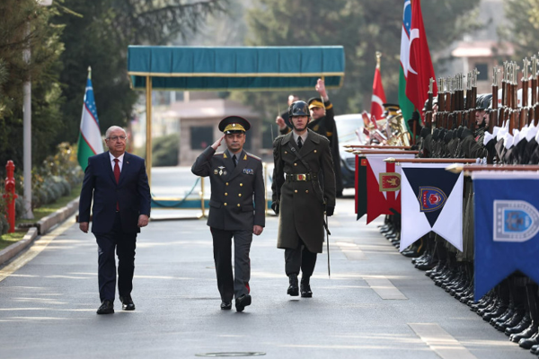 Bakan Güler, Özbekistan Savunma Bakanı Halmuhamedov ile görüştü<