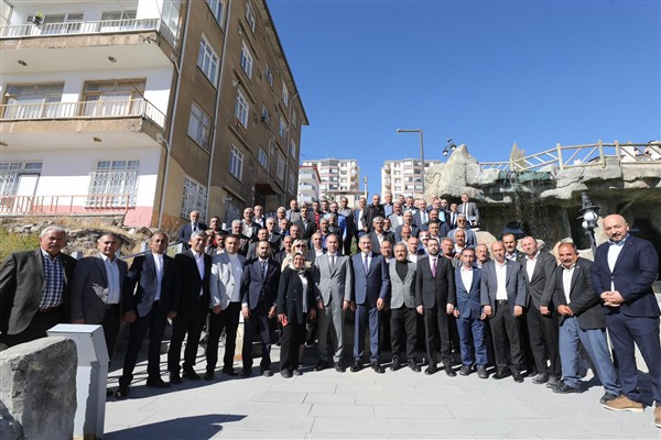 Başkan Özdemir, muhtarlarla buluştu<