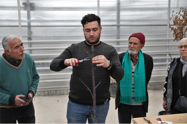 Keçiören'de bilinçli tarımsal üretim için eğitim verildi<