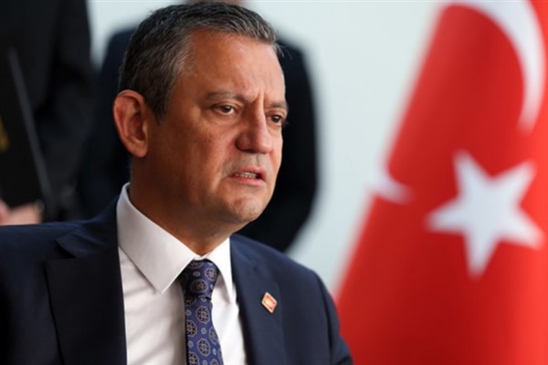 Özel, yeni dönemin ilk MYK toplantısına başkanlık etti