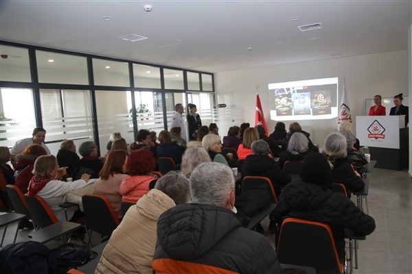Eğitim ve Öğretimi Destekleme Derneği üyeleri, Eskişehir'in projelerini yerinde inceledi<