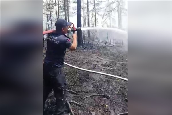 Niğde Belediyesi İtfaiyesi'nden Bursa'ya destek<
