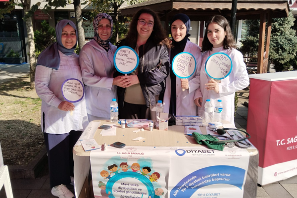 Rize’de Dünya Diyabet Günü etkinliği<