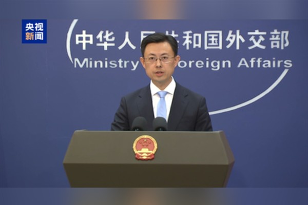 Çin'den Pakistan-Afganistan ateşkesine destek