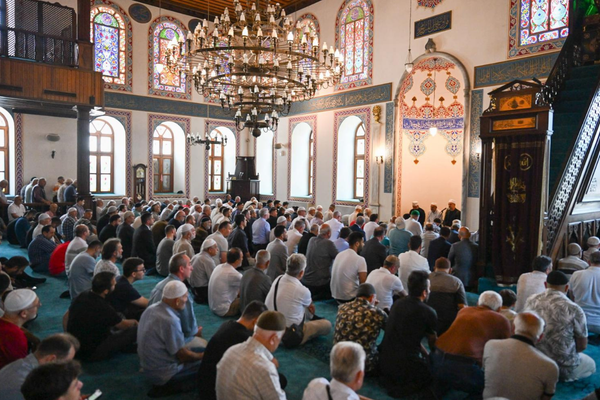 Kocaeli'de 15 Temmuz şehitleri mevlit ve dualarla anıldı