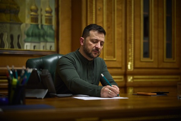 Zelenski: Savaşı sona erdirmek için gerçek bir şans var<