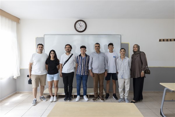 Büyükşehir Kurs Merkezleri'nden 340 öğrenci nitelikli liselere yerleşti