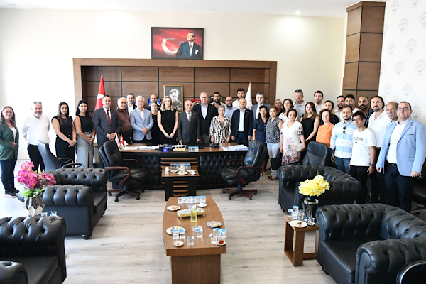 CHP heyetinden Keşan Belediye Başkanı Özcan’a ziyaret<