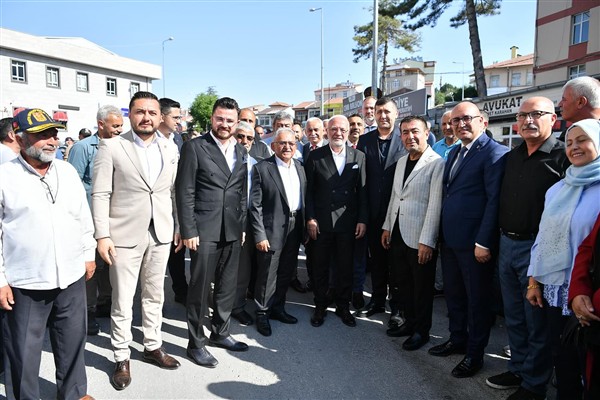 Başkan Büyükkılıç, Akülü Araç Dağıtım Töreni’ne katıldı<