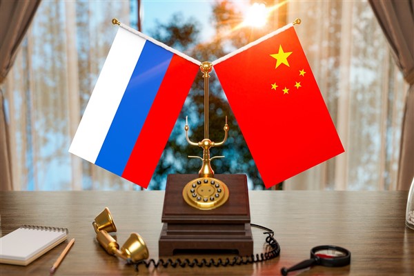 Cumhurbaşkanı Xi Rusya Devlet Başkanı Putin ile telefonda görüştü<