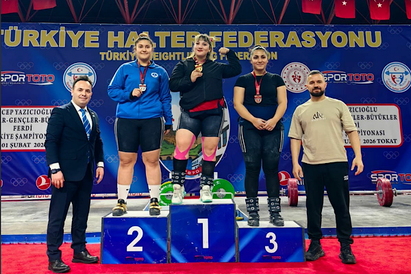 Fatmagül Çevik Türkiye Şampiyonu oldu<