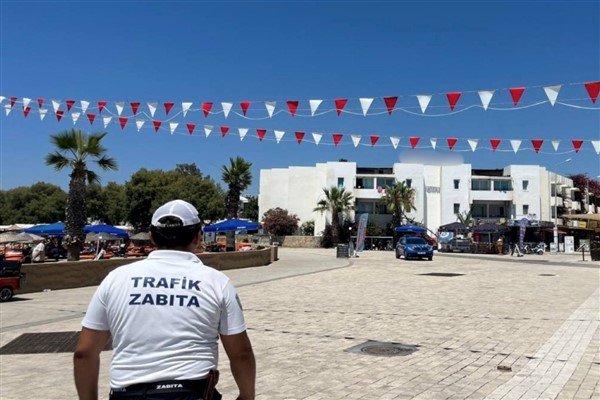 Bodrum Trafik Zabıta ekipleri denetimlerini sürdürüyor<