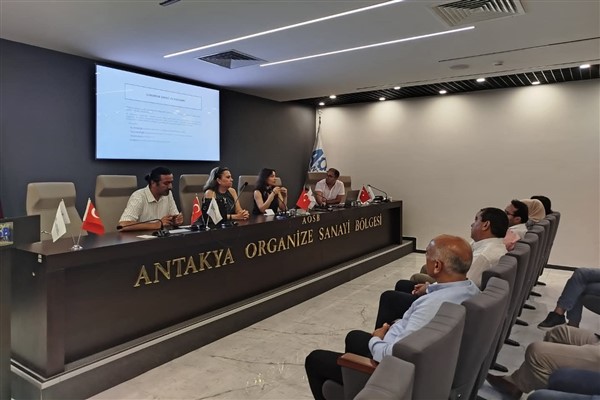 Hatay'da Deprem ve Tedarik Zinciri ilişkisi masaya yatırıldı
