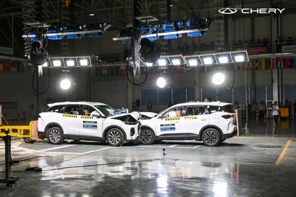 Chery TIGGO9, üç araçlı çarpışma testini başarıyla tamamladı<