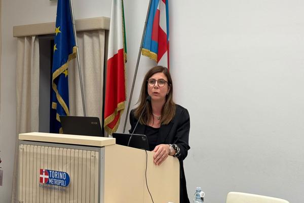 Serra Bucak, Torino’da Ortadoğu’da barış konferansında konuştu