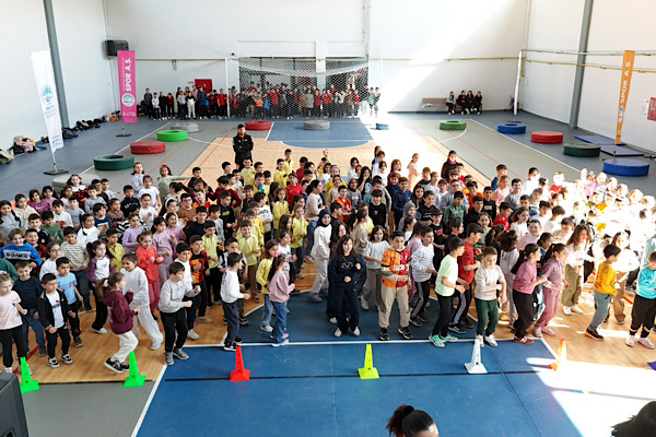 Kayseri Büyükşehir Belediyesi Spor A.Ş. Develi’de 550 öğrenciyi sporla buluşturdu<