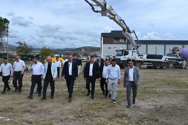 Karacabey’de 100 milyon TL’lik spor yatırımında çalışmalar başladı