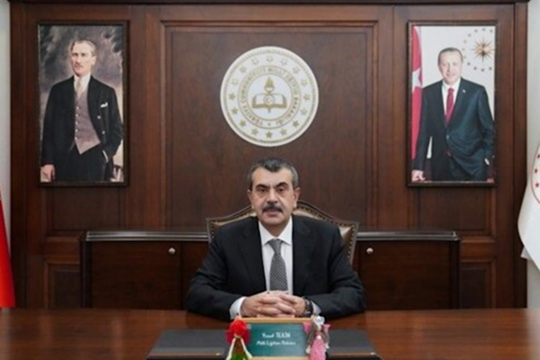 Bakan Tekin: 