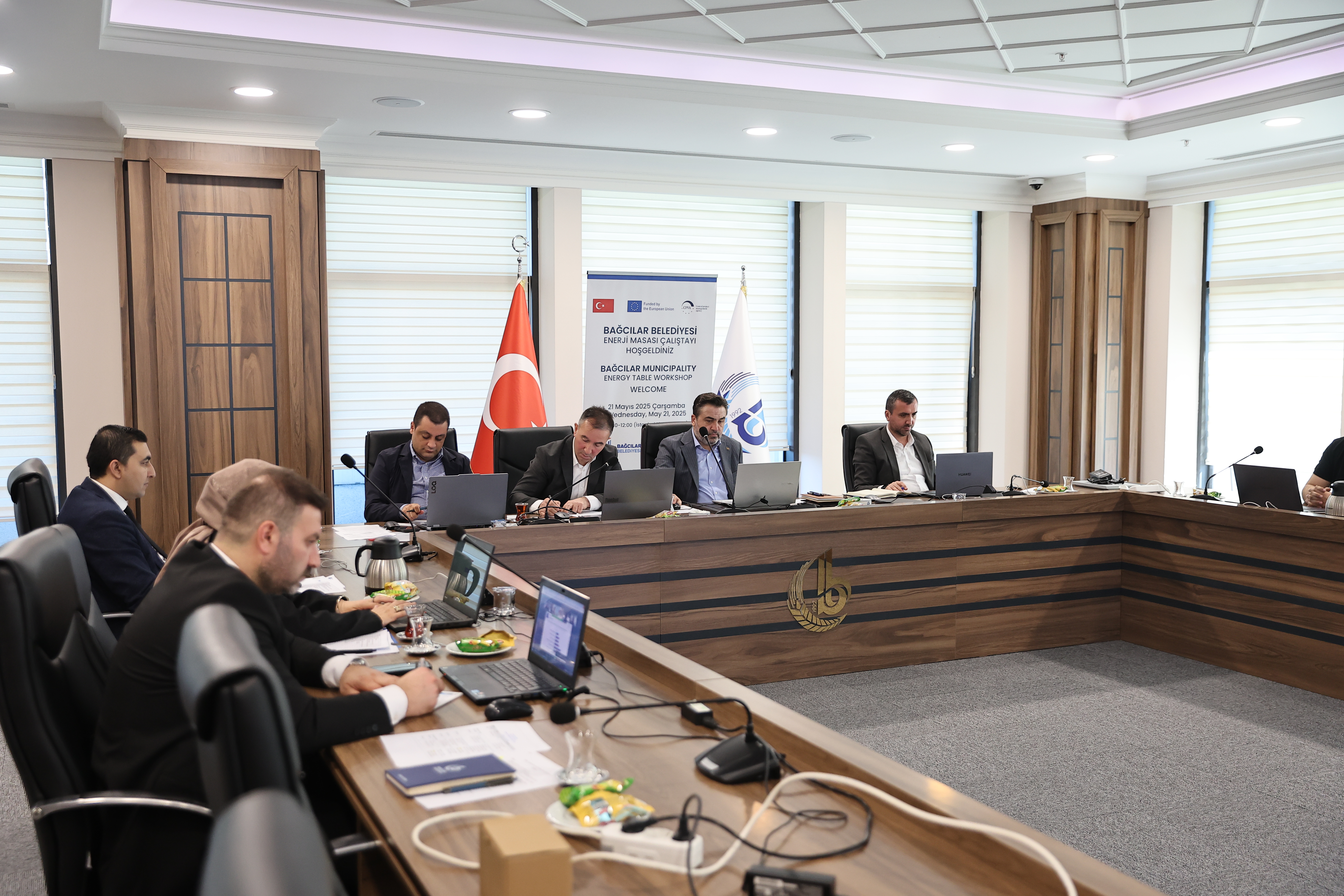 Bağcılar Belediyesi’nin iş birliğiyle Enerji Masası Çalıştayı düzenlendi<
