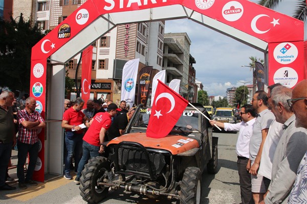 18. Karadeniz Offroad Kupası Ardeşen 1. Ayak Yarışması başladı<