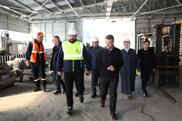 Başkan Doğan'dan üretim tesislerine ziyaret<